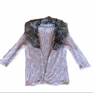 Forever 21 knit cardigan with faux fur collar